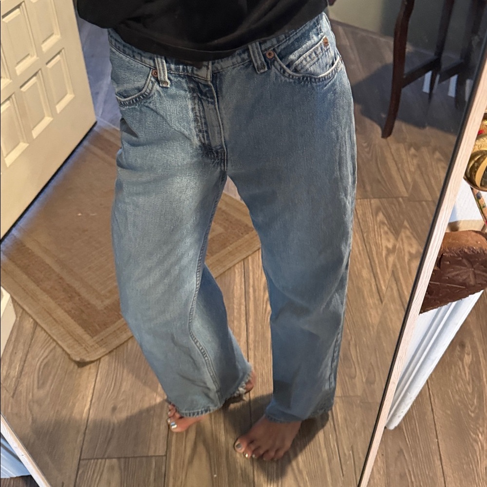 Vintage Levi’s 965 wide leg Relaxed  Jeans in Light Blue Wash size jr 5 - Picture 6 of 11